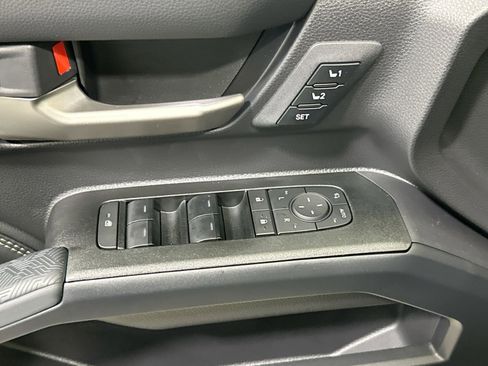 Used 2025 Toyota 4Runner Limited image 16