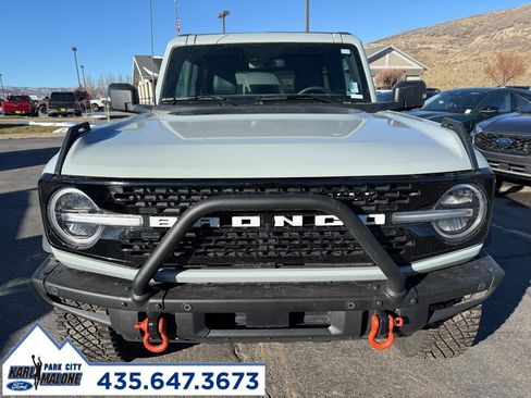 Used 2023 Ford Bronco Wildtrak image 2