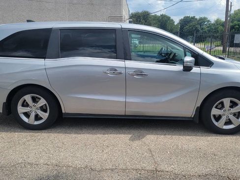 Used 2019 Honda Odyssey EX-L image 5