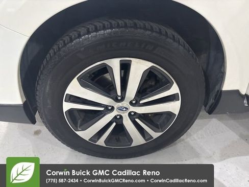 Used 2018 Subaru Outback 2.5i Limited image 24