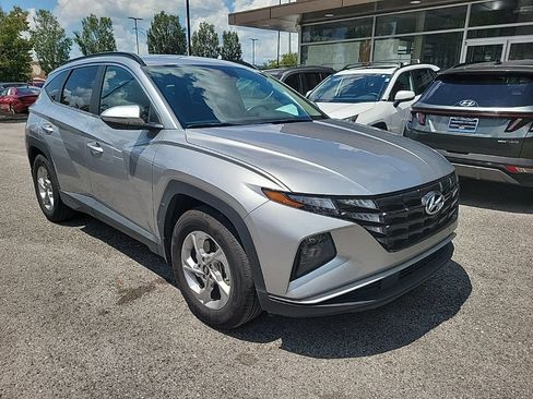 Used 2022 Hyundai Tucson SEL w/ Cargo Package FWD image 2
