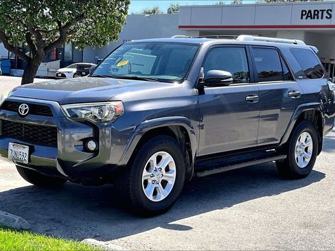 Used 2016 Toyota 4Runner SR5 Premium RWD image 3