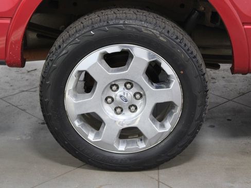 Used 2010 Ford F150 Lariat image 14