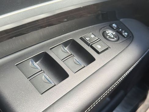 Used 2018 Acura RLX w/ Technology Package FWD image 12