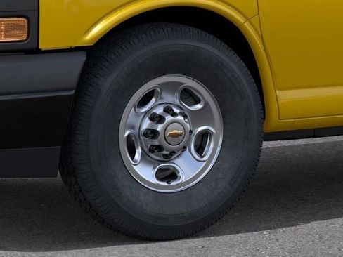 New 2025 Chevrolet Express 2500 RWD image 9