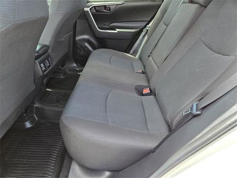Certified 2022 Toyota RAV4 LE image 12