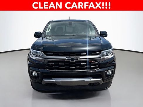 Used 2022 Chevrolet Colorado Z71 AWD/4WD image 2