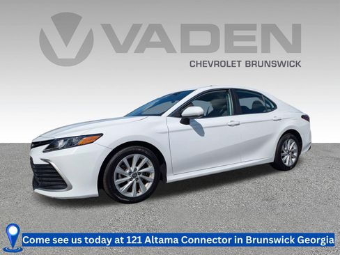 Used 2023 Toyota Camry LE FWD image 1