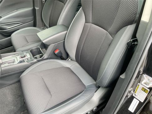 Used 2023 Subaru Forester Premium AWD/4WD image 12