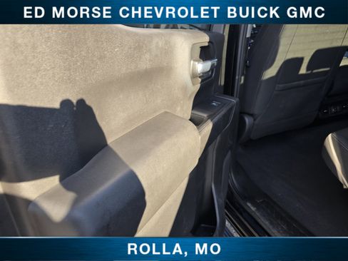 Used 2021 Chevrolet Silverado 1500 LT image 18
