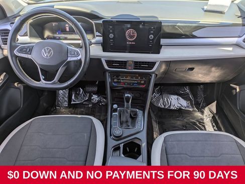 Used 2025 Volkswagen Taos SE AWD/4WD image 24
