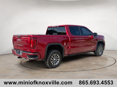 Used 2023 GMC Sierra 1500 AT4 w/ Technology Package AWD/4WD image 3