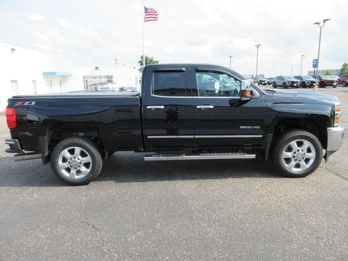 Certified 2018 Chevrolet Silverado 2500 LTZ w/ LTZ Plus Package AWD/4WD image 4