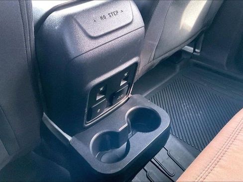 Used 2023 Ford Bronco Outer Banks image 38