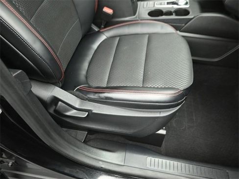 Used 2024 Ford Escape ST-Line w/ Equipment Group 301A image 31