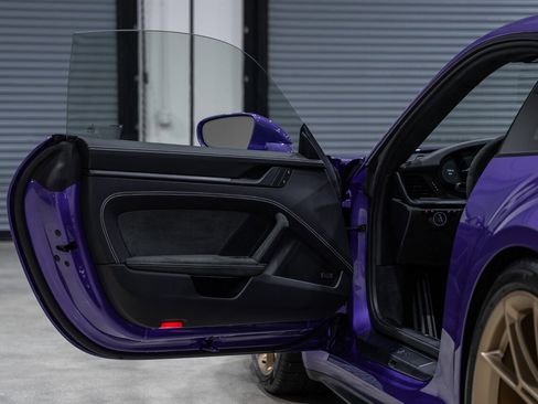 Used 2024 Porsche 911 GT3 image 24