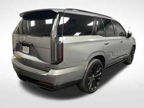Certified 2025 Cadillac Escalade Sport Platinum w/ LPO, ONYX Package image 5