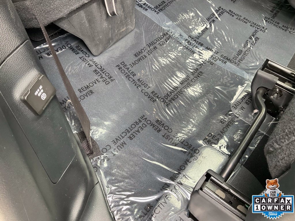 Used 2023 Chrysler Pacifica Limited w/ Uconnect Theater Family Group FWD image 58