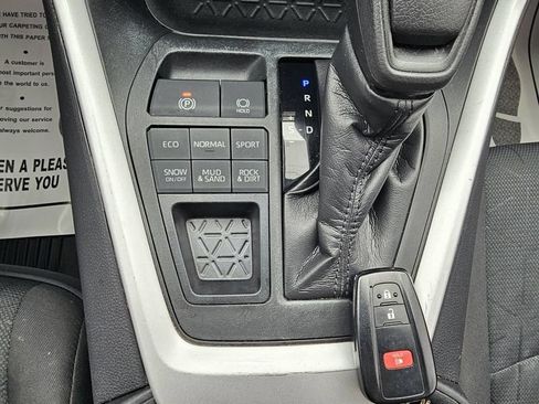 Used 2020 Toyota RAV4 XLE w/ All Weather Liner Package AWD/4WD image 44