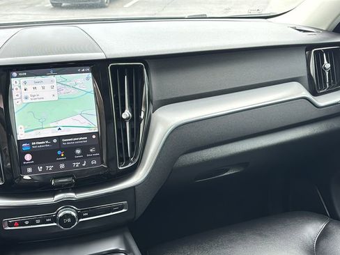 Used 2023 Volvo XC60 B5 Core w/ Climate Package AWD/4WD image 8