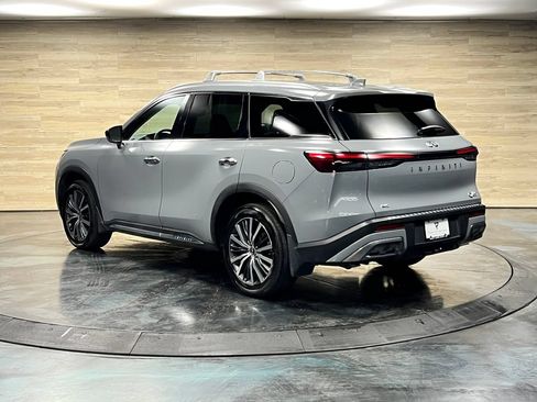 Used 2025 INFINITI QX60 Sensory w/ Vision Package AWD/4WD image 17