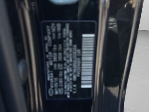 Used 2019 Hyundai Veloster Turbo FWD image 14