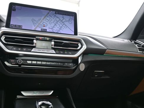 Used 2022 BMW X3 sDrive30i w/ M Sport Package 2 RWD image 16