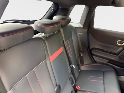 Used 2025 MINI Cooper S image 28