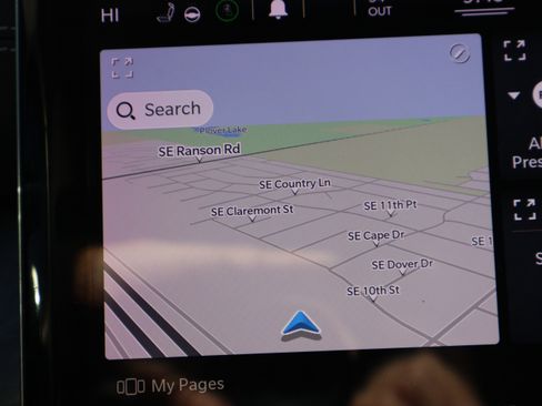 Used 2021 Jeep Grand Cherokee L Limited w/ Luxury Tech Group II image 28