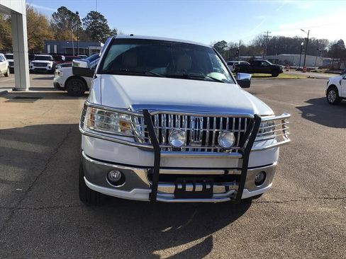Used 2007 Lincoln Mark LT 4x4 image 5