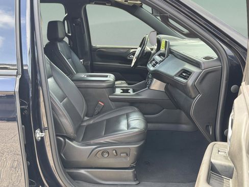 Used 2023 Chevrolet Suburban RST RWD image 31