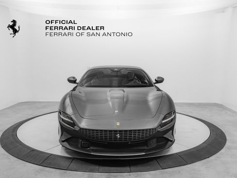 Certified 2022 Ferrari Roma image 8