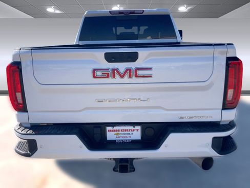 Used 2020 GMC Sierra 2500 Denali w/ Denali Ultimate Package image 9