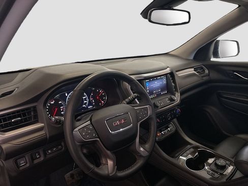 Used 2023 GMC Acadia AT4 w/ Technology Package AWD/4WD image 9