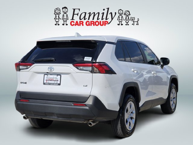 Used 2025 Toyota RAV4 LE FWD image 4