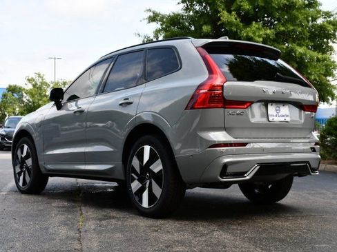 New 2025 Volvo XC60 T8 Plus w/ Protection Package Premier image 5