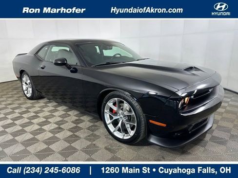 Used 2022 Dodge Challenger GT image 1