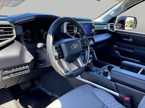 Used 2023 Toyota Tundra SR5 w/ SR5 Convenience Package AWD/4WD image 17