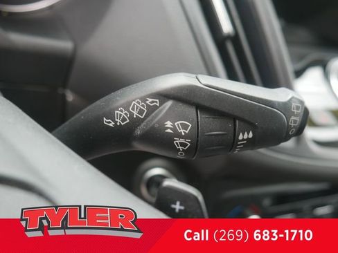 Used 2017 Ford Escape Titanium AWD/4WD image 26