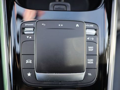 Used 2022 Mercedes-Benz GLA 250 4MATIC image 29