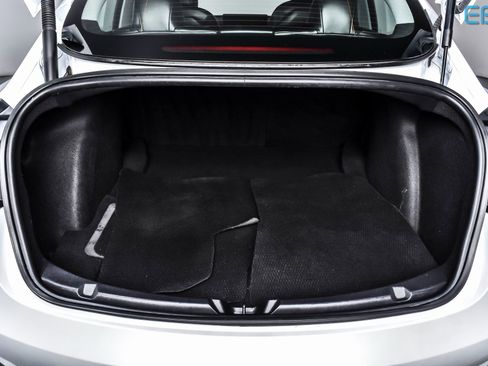 Used 2021 Tesla Model 3 Standard Range Plus image 12
