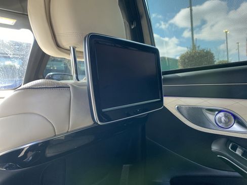 Used 2016 Mercedes-Benz Maybach S 600 image 45