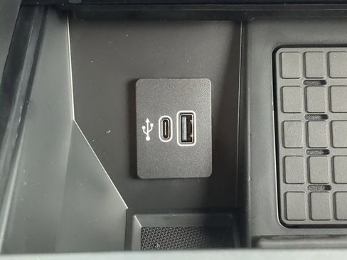 New 2025 Ford F150 Tremor w/ Equipment Group 402A High image 21