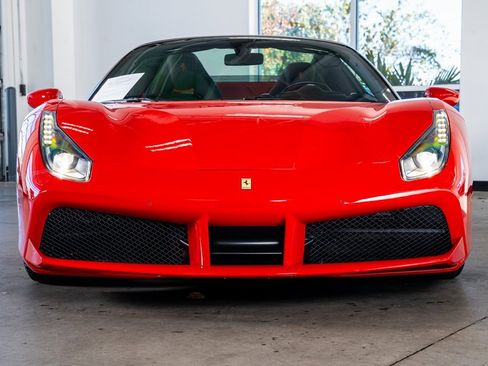 Used 2016 Ferrari 488 Spider image 3