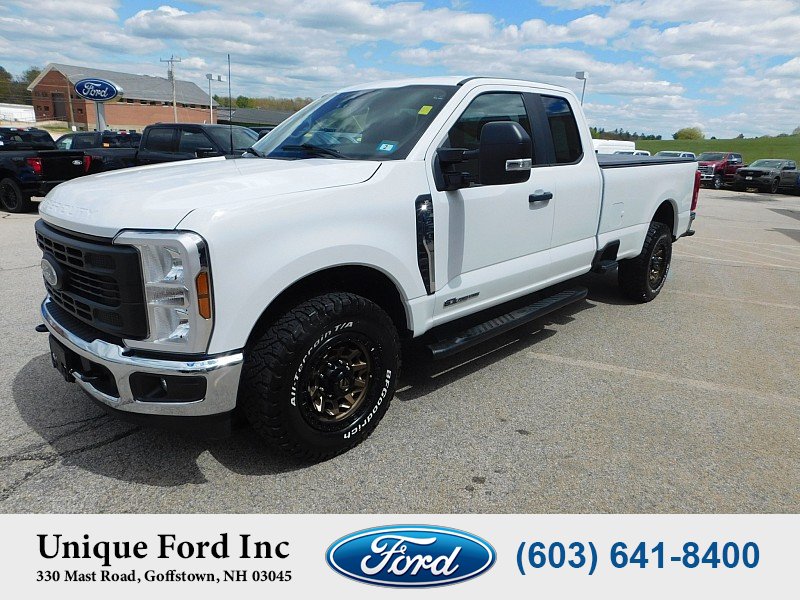 Used 2024 Ford F350 XL w/ XL Chrome Package RWD image 4