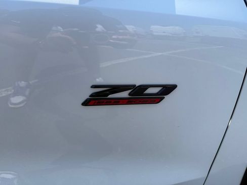 Used 2023 Chevrolet Corvette Stingray Premium Cpe w/ Z51 Performance Package RWD image 29