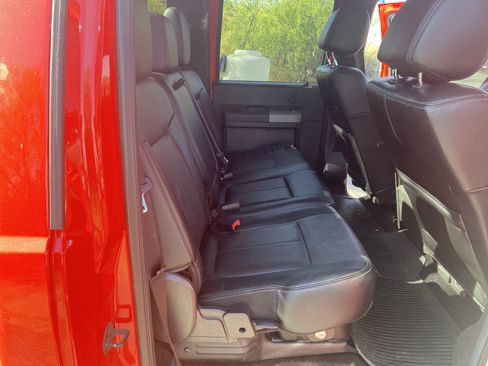 Used 2016 Ford F250 Lariat w/ Chrome Package RWD image 21