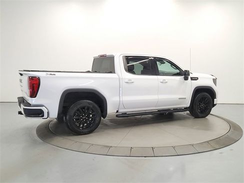 Used 2023 GMC Sierra 1500 Elevation image 8