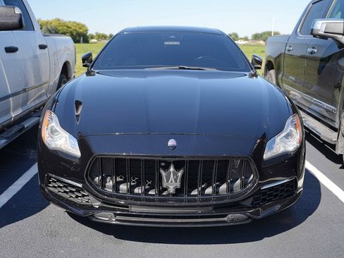 Used 2017 Maserati Quattroporte GTS GranLusso RWD image 2