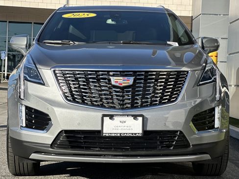 Used 2025 Cadillac XT5 Premium Luxury image 9